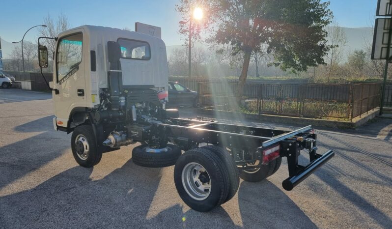 
								DURSO HFC 1035 4X4 full									