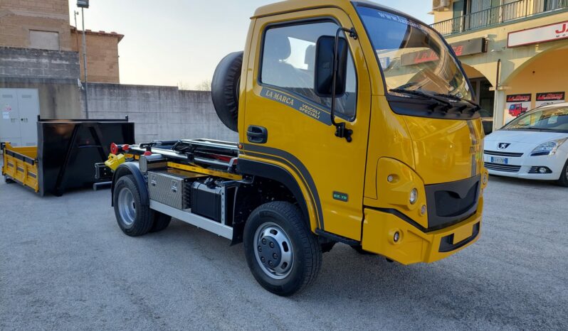
								Durso Multimobil X 65.75 + Impianto Scarrabile full									