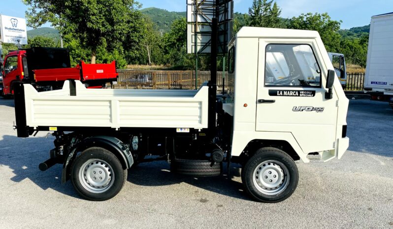 
								DURSO UFO 200 4X4 PRONTA CONSEGNA full									