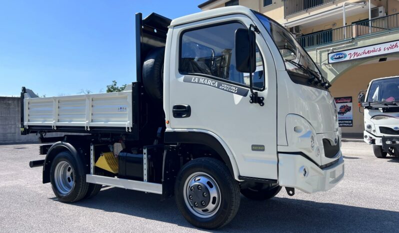 
								DURSO MULTMOBIL 50.50 4X4 full									