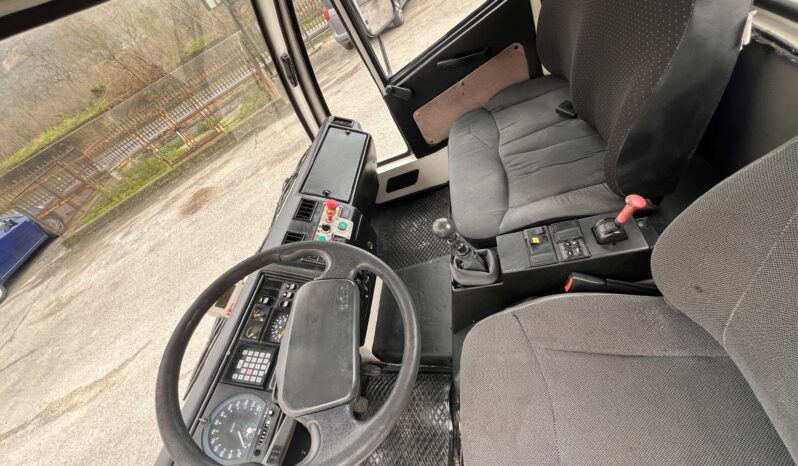 
								BUCHER BU 200 4X2 full									